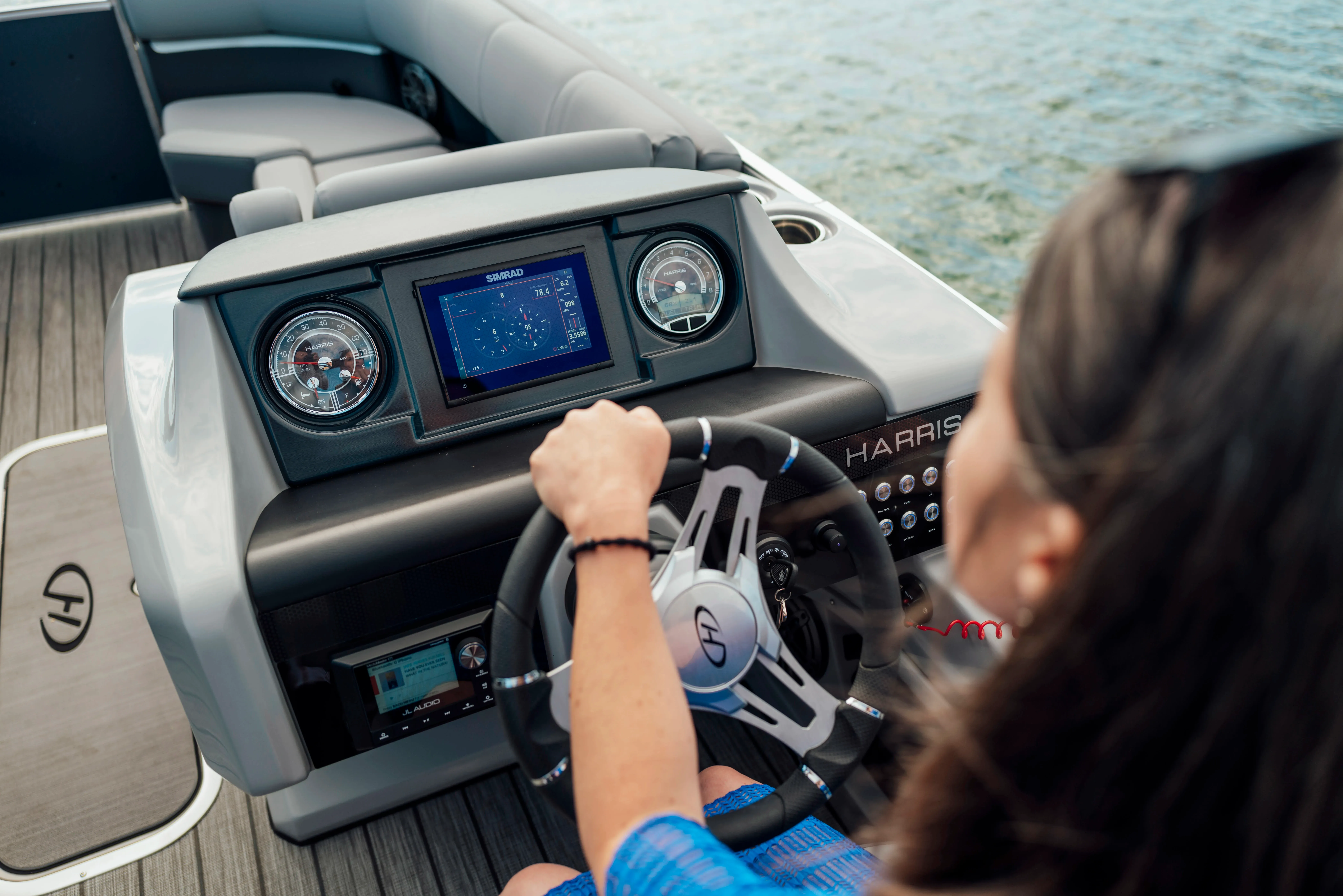 2026 Harris Solstice 230 Image Thumbnail #6