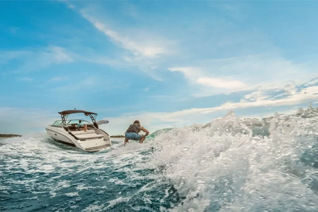 2026 Sea Ray SLX 260 Surf Image Thumbnail #12