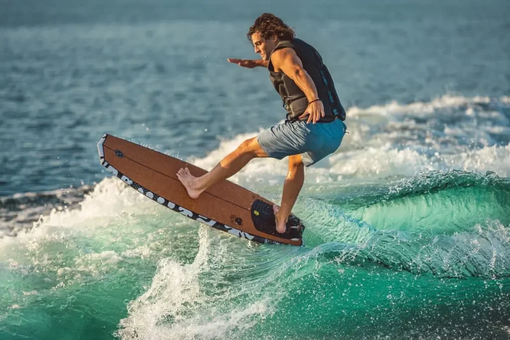 2026 Sea Ray SLX 260 Surf Image Thumbnail #11