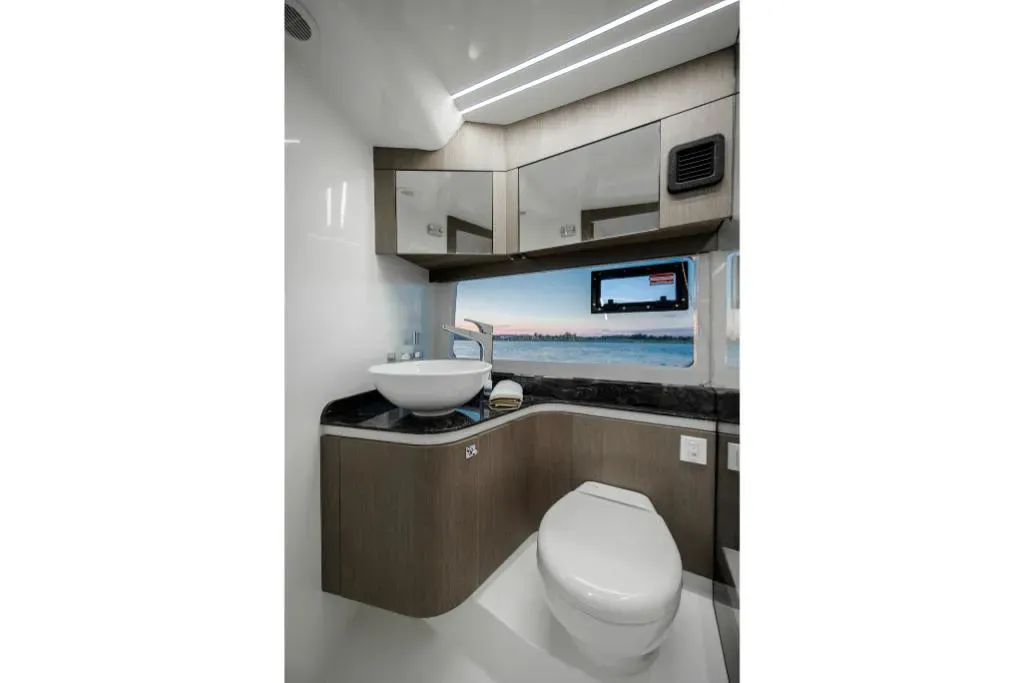 2024 Galeon 375 GTO Image Thumbnail #34