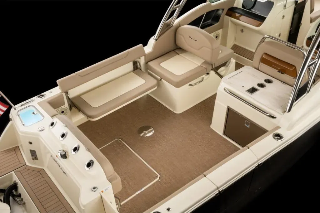 2025 Chris-Craft Calypso 28 Image Thumbnail #5