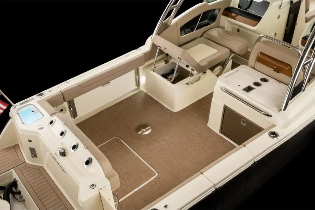 2025 Chris-Craft Calypso 28 Image Thumbnail #7