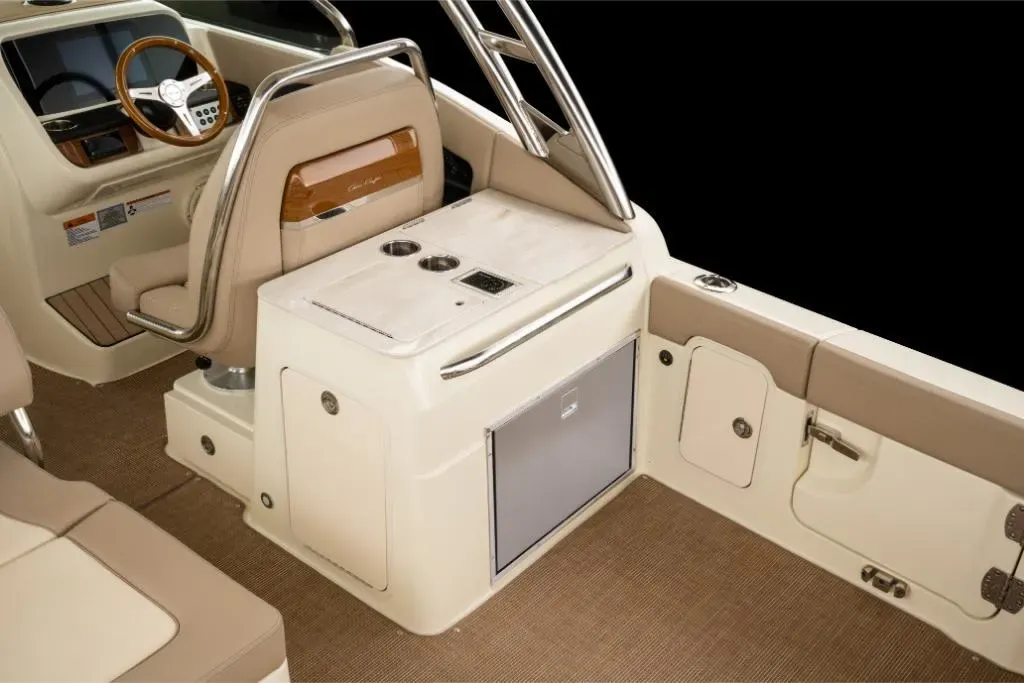 2025 Chris-Craft Calypso 28 Image Thumbnail #12