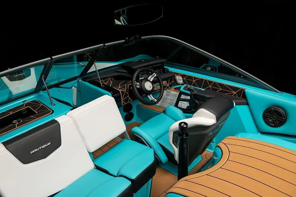 2025 Nautique Ski Nautique 200 Image Thumbnail #8