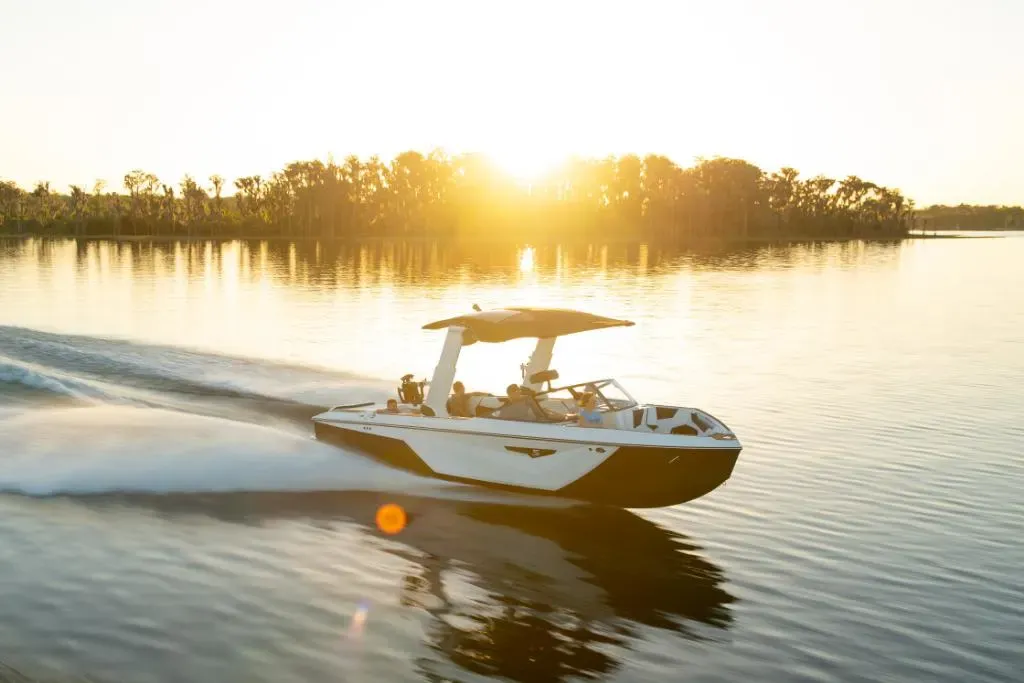 2026 Nautique Super Air Nautique S25 Image Thumbnail #6