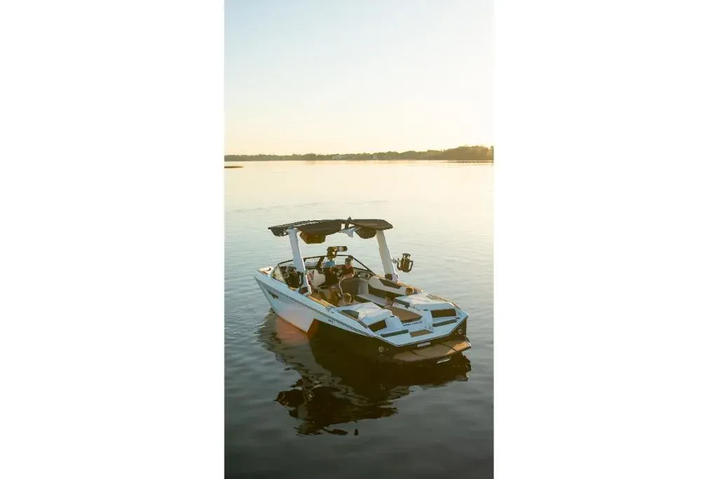 2026 Nautique Super Air Nautique S25 Image Thumbnail #76