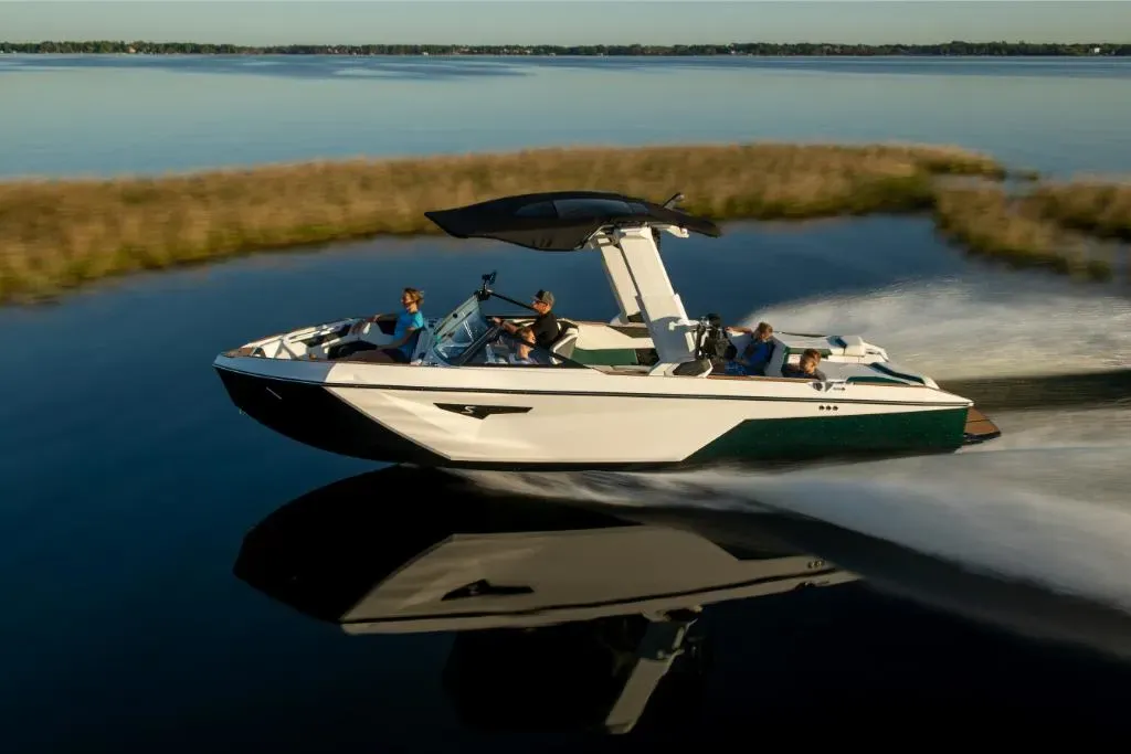 2026 Nautique Super Air Nautique S25 Image Thumbnail #12