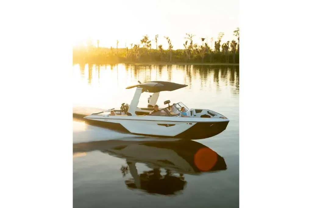 2026 Nautique Super Air Nautique S25 Image Thumbnail #37