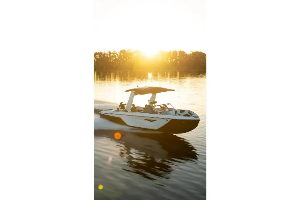 2026 Nautique Super Air Nautique S25 Image Thumbnail #39