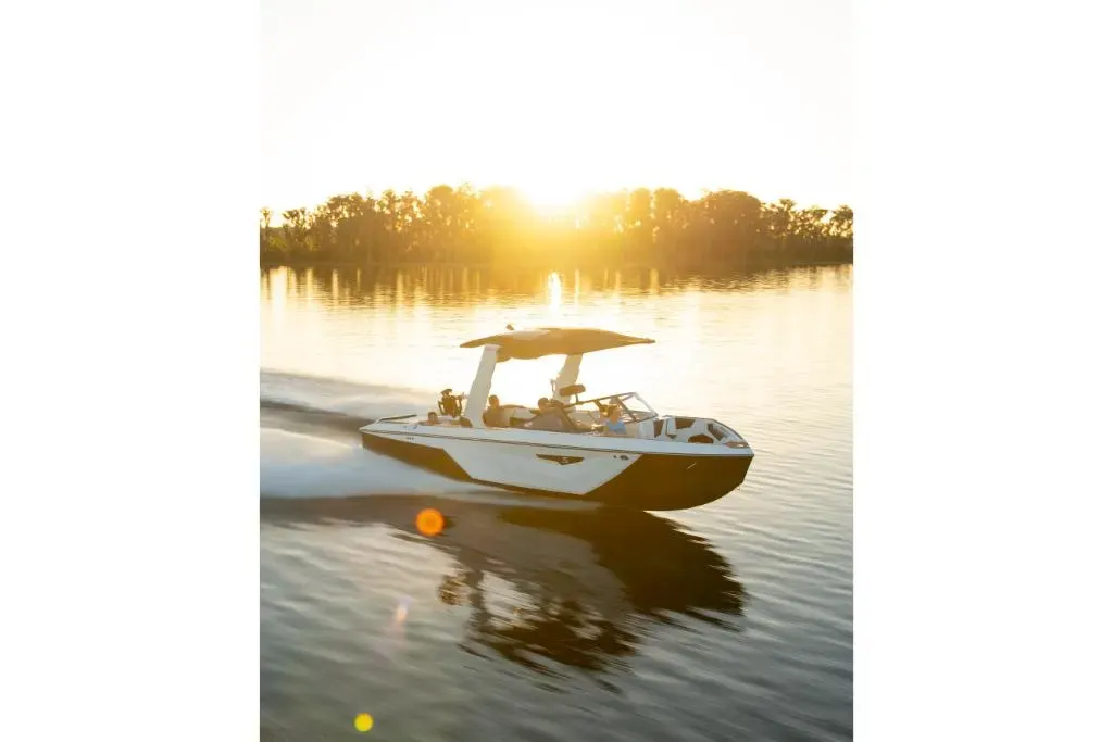2026 Nautique Super Air Nautique S25 Image Thumbnail #40