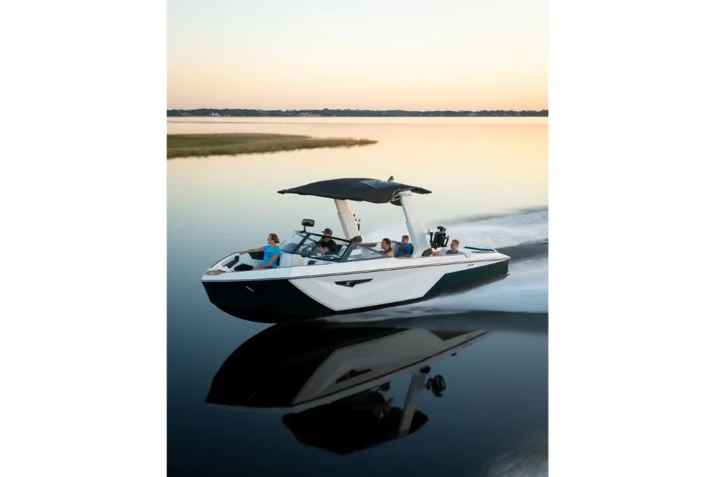 2026 Nautique Super Air Nautique S25 Image Thumbnail #26