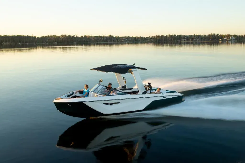 2026 Nautique Super Air Nautique S25 Image Thumbnail #32