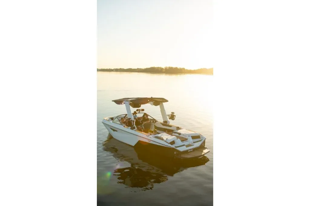 2026 Nautique Super Air Nautique S25 Image Thumbnail #75