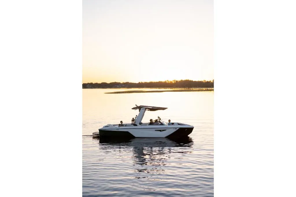 2026 Nautique Super Air Nautique S25 Image Thumbnail #52