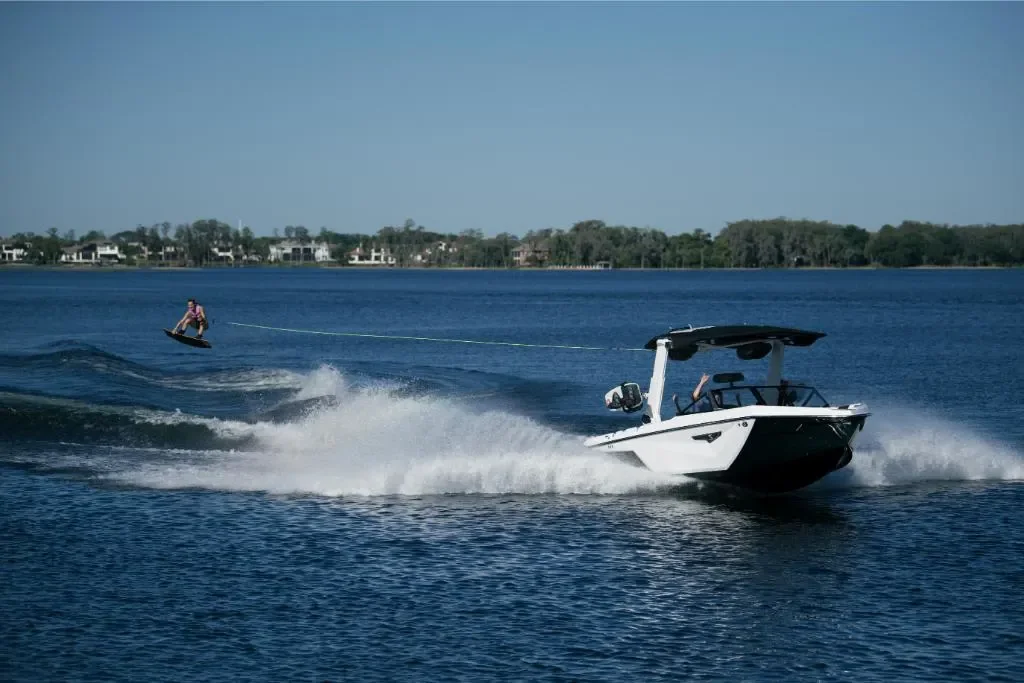 2026 Nautique Super Air Nautique S25 Image Thumbnail #95