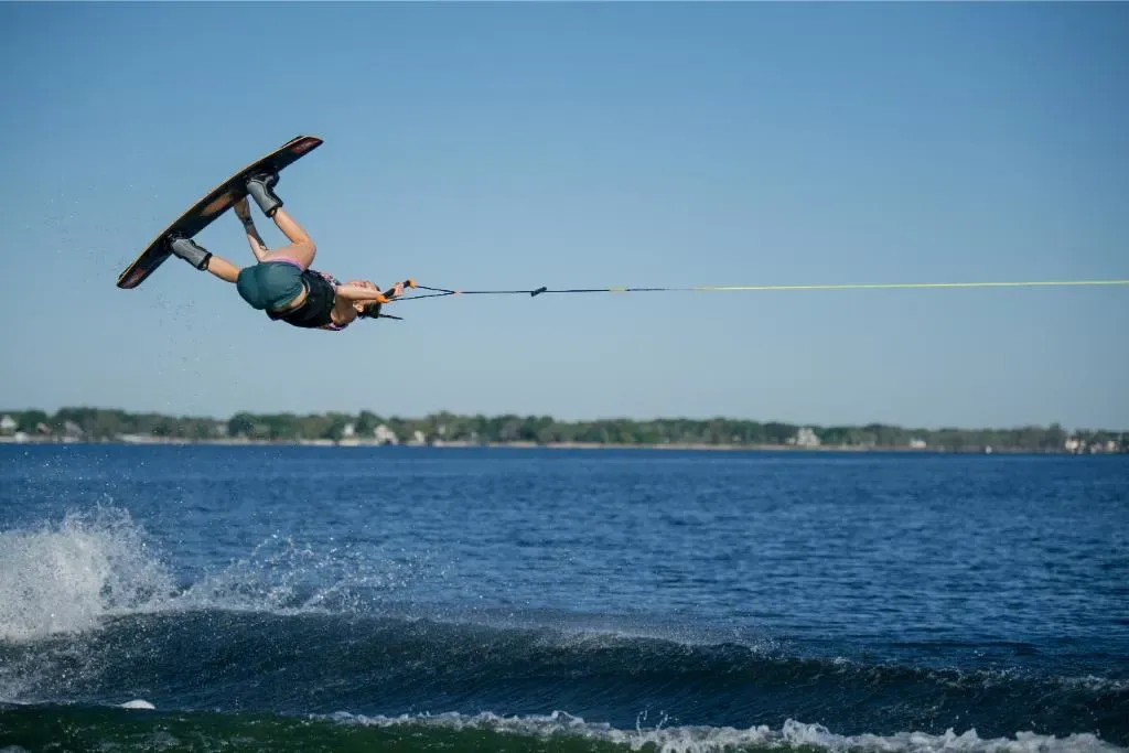 2026 Nautique Super Air Nautique S25 Image Thumbnail #90