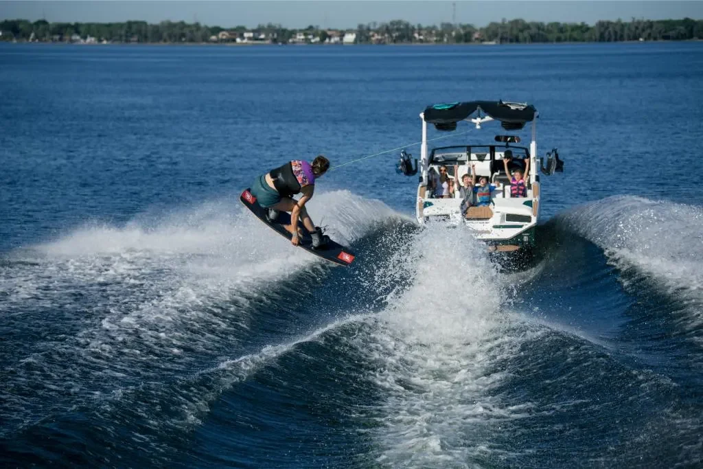 2026 Nautique Super Air Nautique S25 Image Thumbnail #91