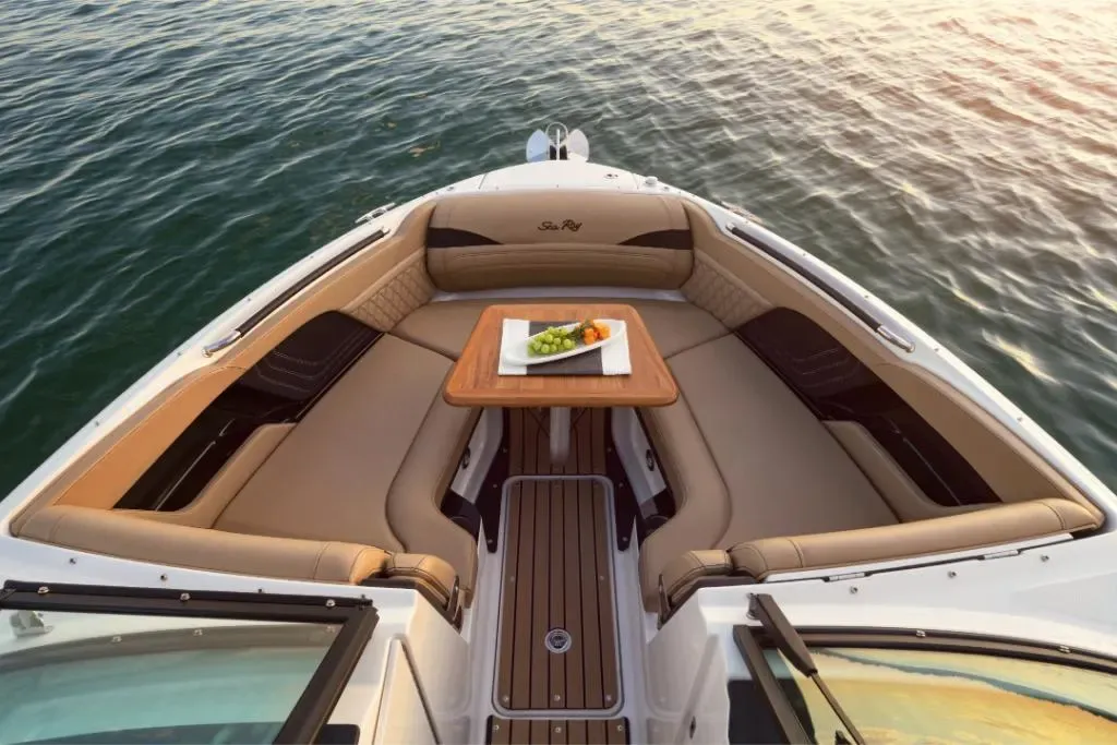 2026 Sea Ray SLX 260 Outboard Image Thumbnail #15
