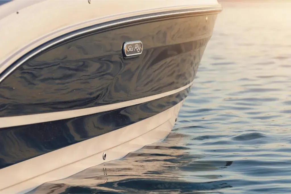 2026 Sea Ray SLX 260 Outboard Image Thumbnail #11