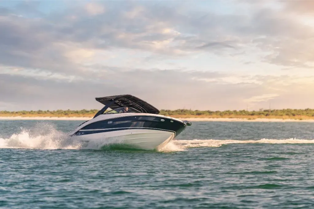 2026 Sea Ray SLX 260 Outboard Image Thumbnail #25