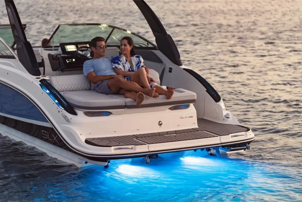 2026 Sea Ray SLX 260 Image Thumbnail #8