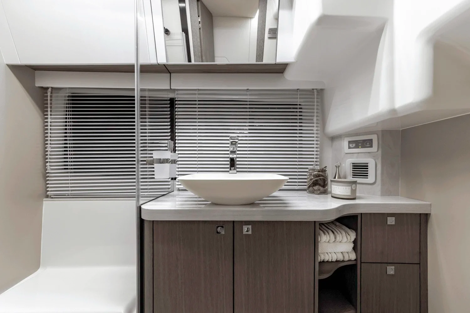 2026 Galeon 440 FLY Image Thumbnail #68