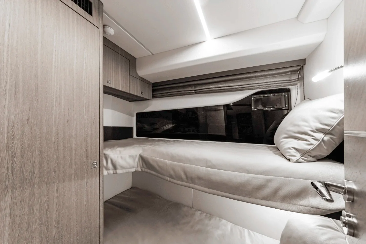 2026 Galeon 440 FLY Image Thumbnail #69