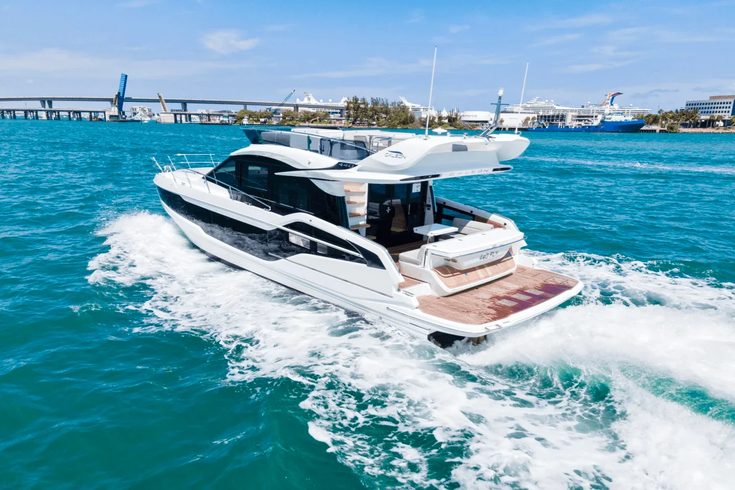 2026 Galeon 440 FLY Image Thumbnail #4