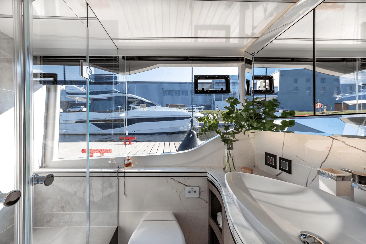 2026 Galeon 560 FLY Image Thumbnail #29