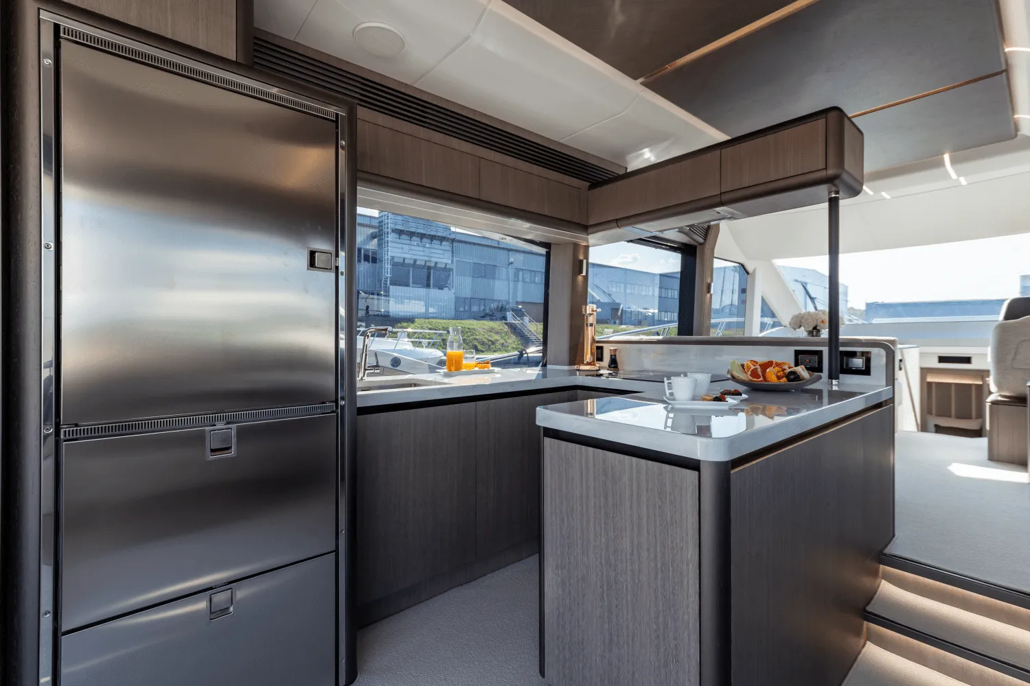 2026 Galeon 560 FLY Image Thumbnail #17