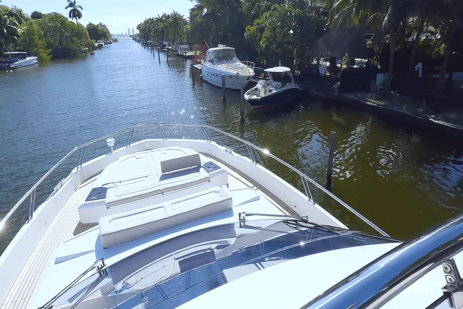 2026 Galeon 560 FLY Image Thumbnail #40
