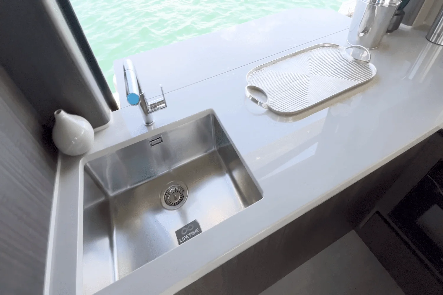 2026 Galeon
                                                             560 FLY Image Thumbnail #41