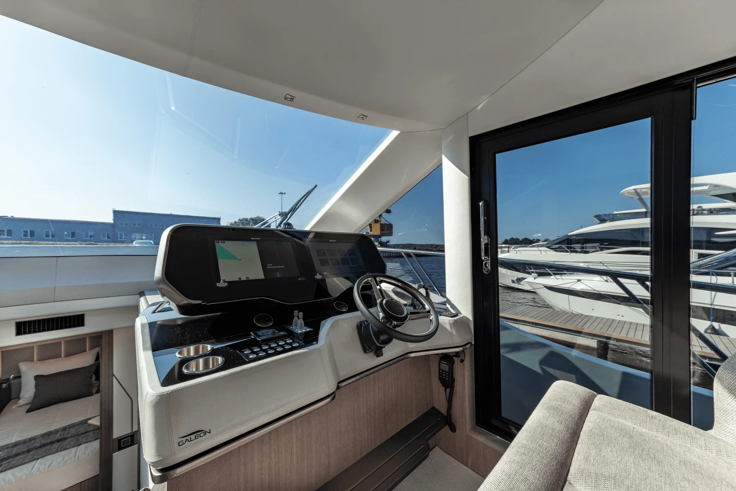 2026 Galeon 560 FLY Image Thumbnail #24