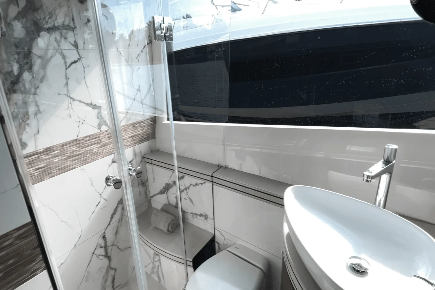 2026 Galeon 560 FLY Image Thumbnail #50