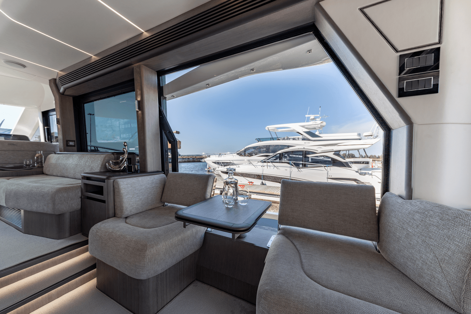 2026 Galeon 560 FLY Image Thumbnail #21