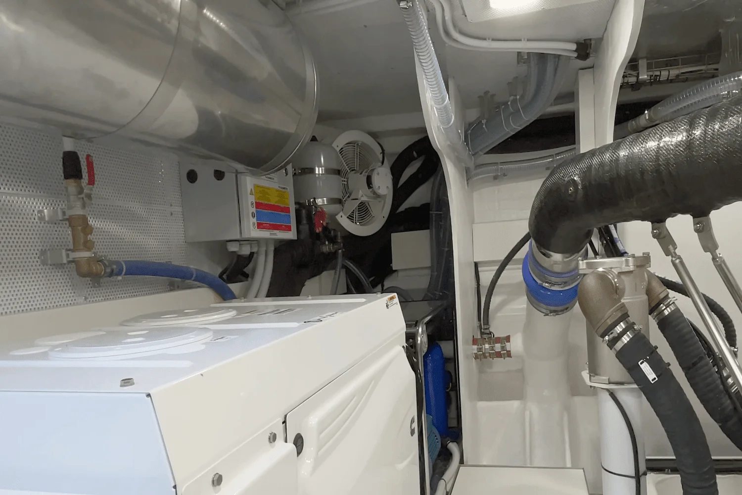 2026 Galeon 560 FLY Image Thumbnail #58