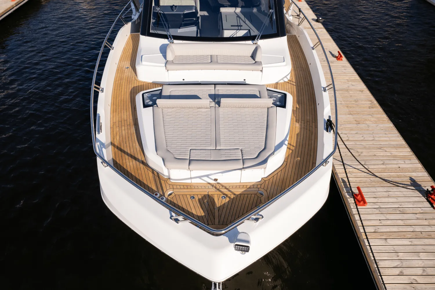2026 Galeon 560 FLY Image Thumbnail #75