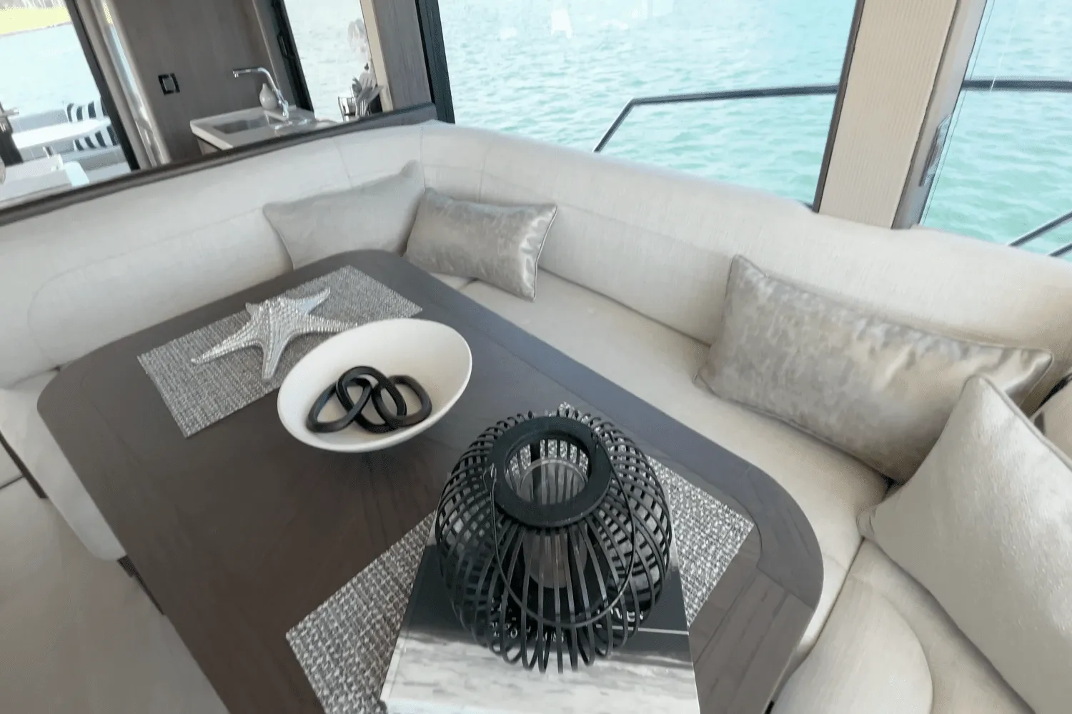 2026 Galeon 560 FLY Image Thumbnail #45