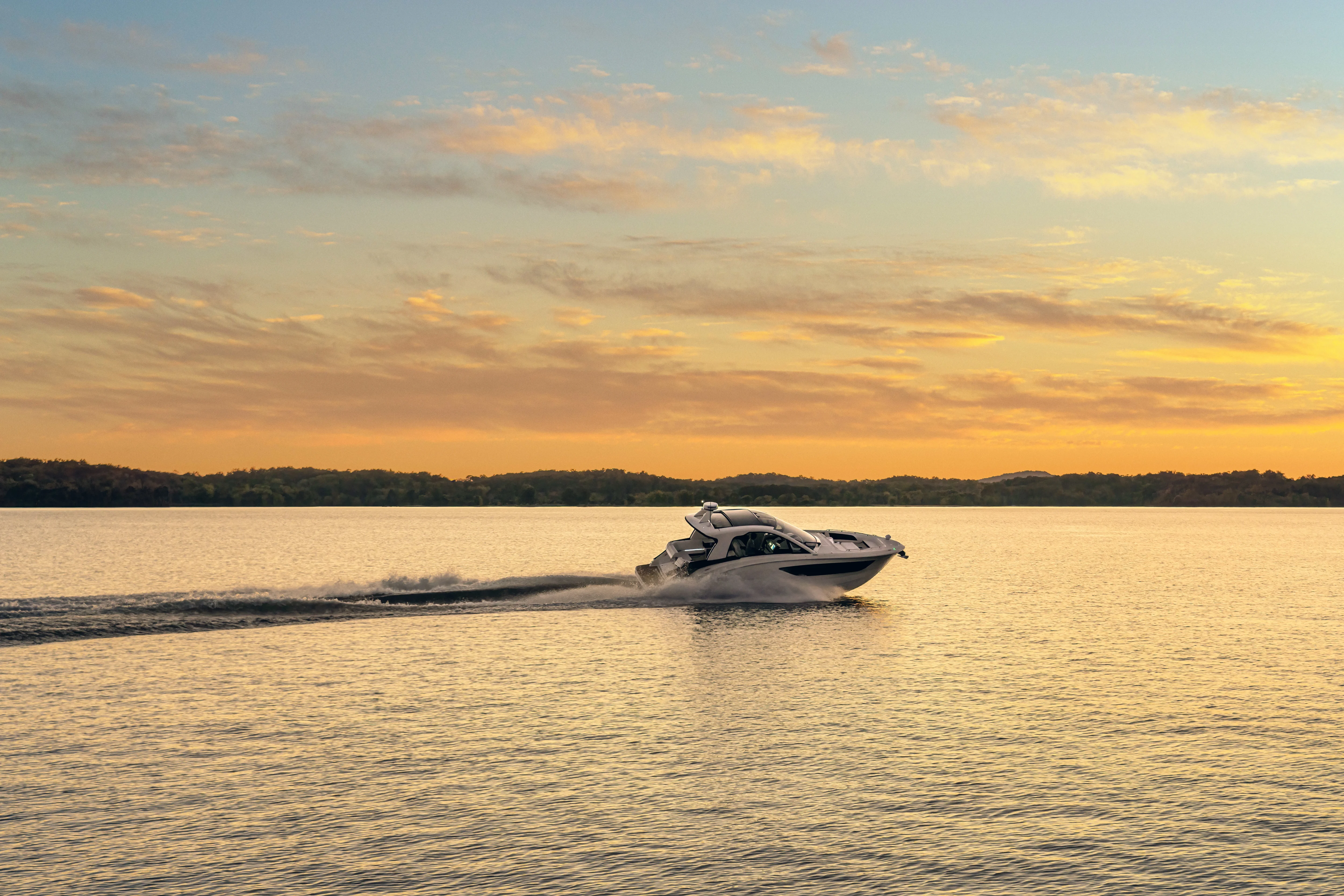 2026 Sea Ray Sundancer 370 Image Thumbnail #6