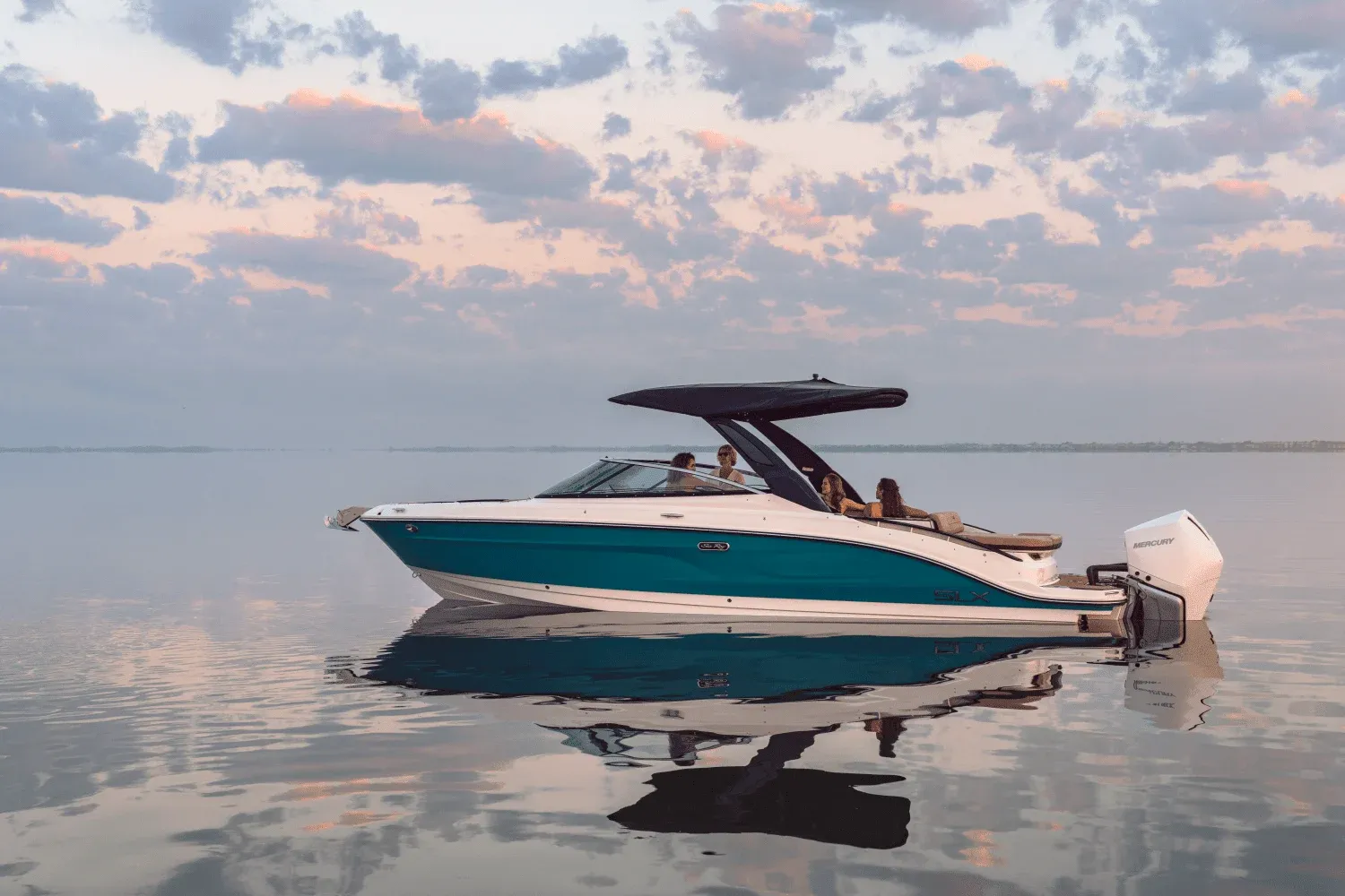 2026 Sea Ray SLX 280 Outboard Image Thumbnail #3