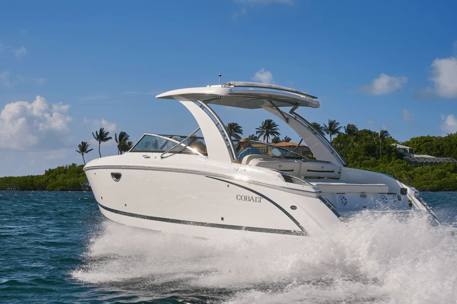 2026 Cobalt R31 Surf Image Thumbnail #3