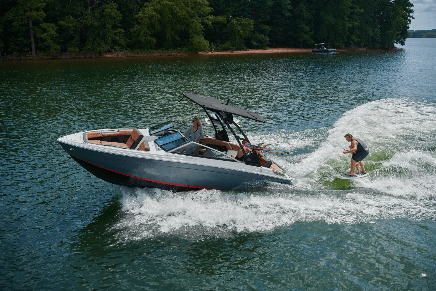 2025 Cobalt R4 Surf Image Thumbnail #0
