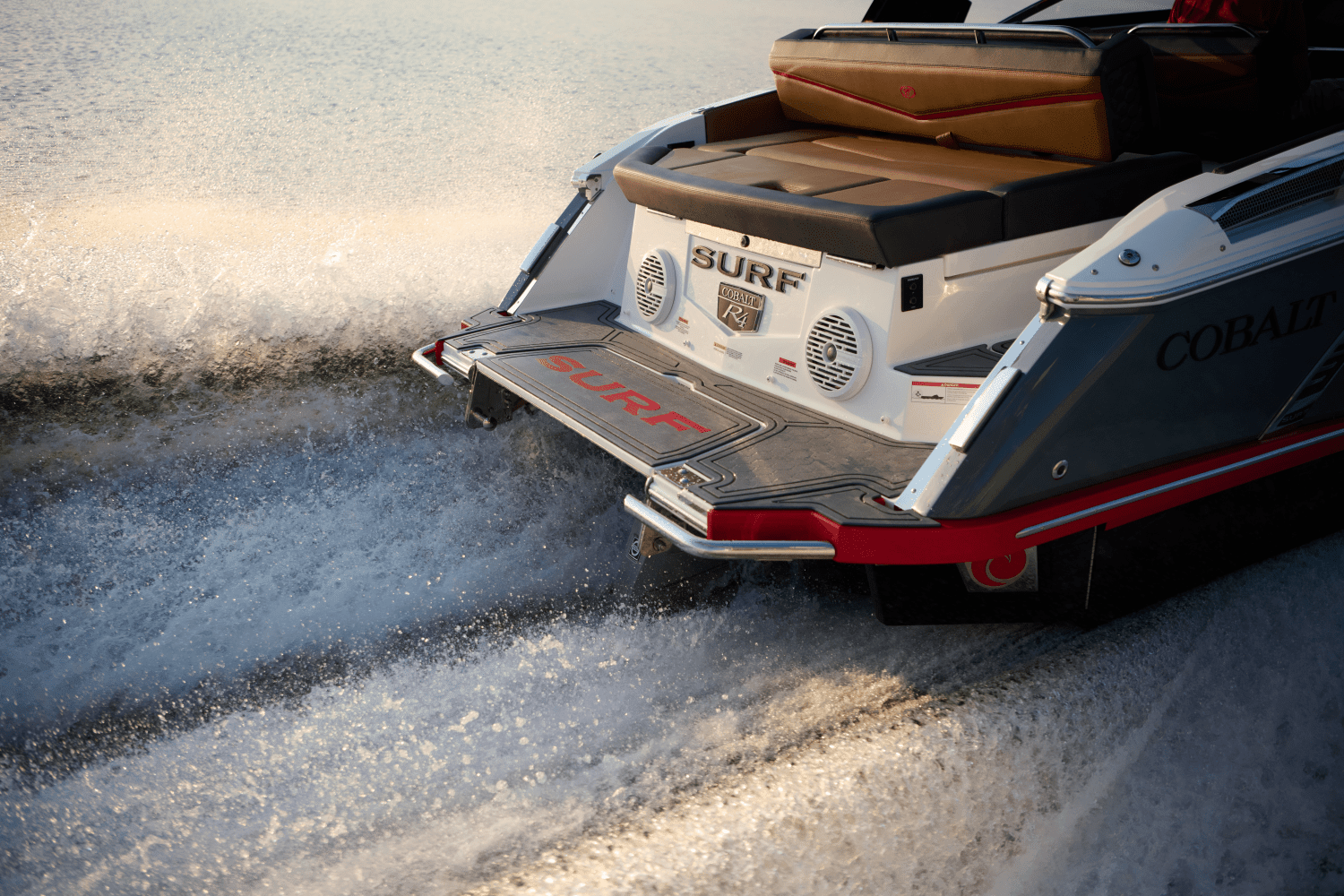 2026 Cobalt R4 Surf Image Thumbnail #4