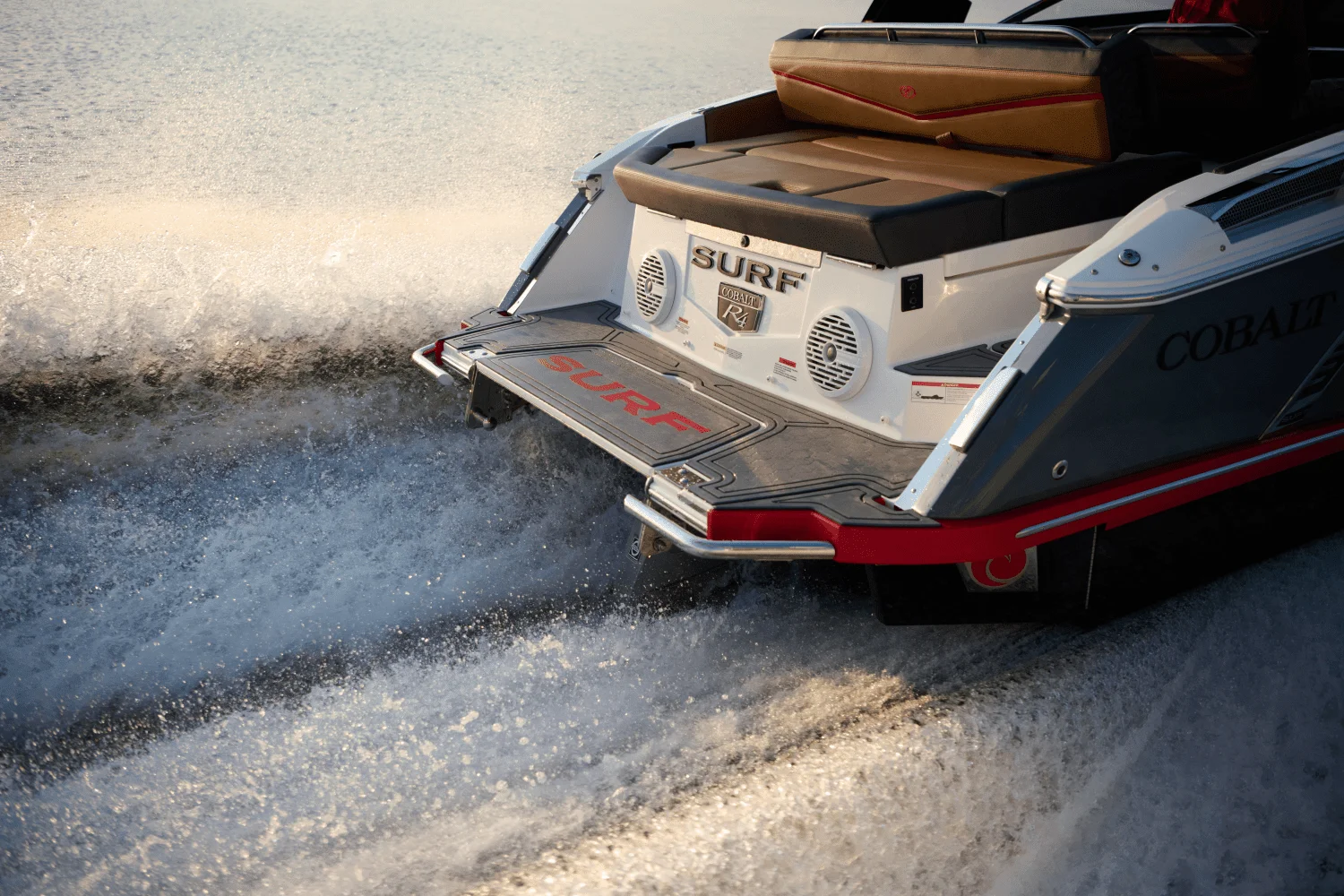 2026 Cobalt R4 Surf Image Thumbnail #4