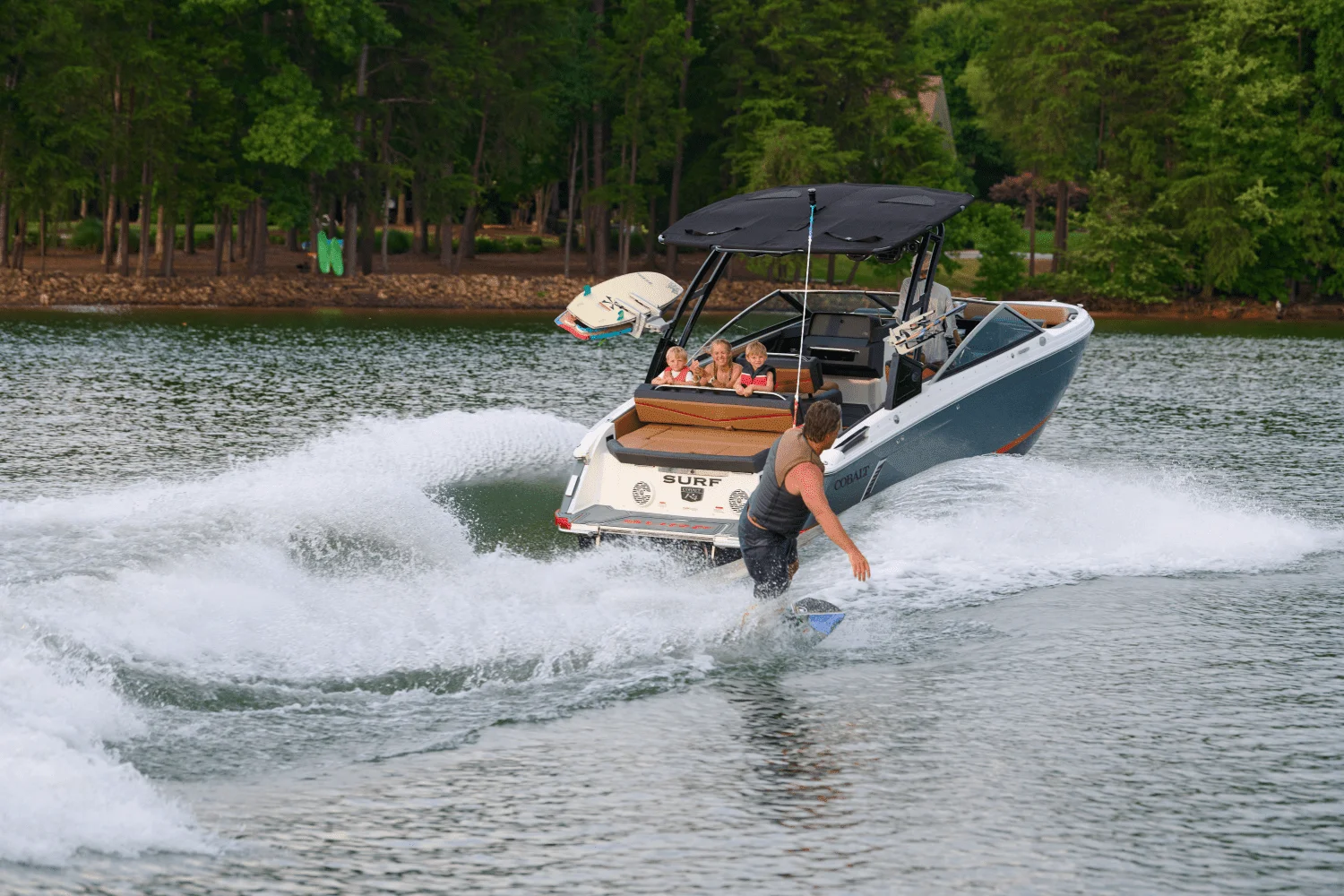 2026 Cobalt R4 Surf Image Thumbnail #14