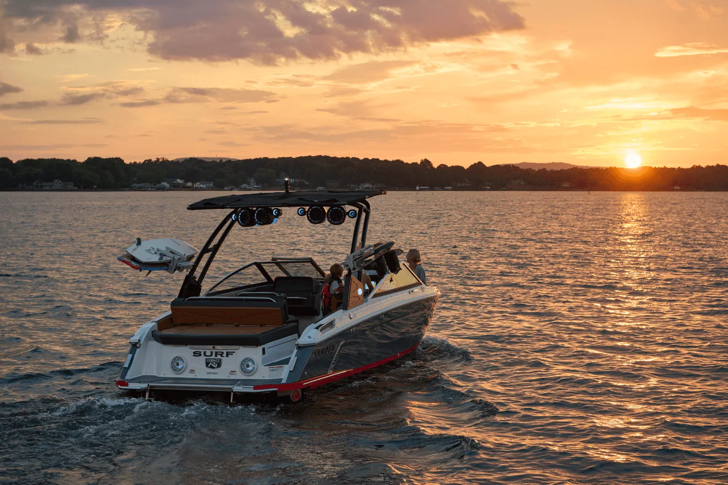 2025 Cobalt R4 Surf Image Thumbnail #12