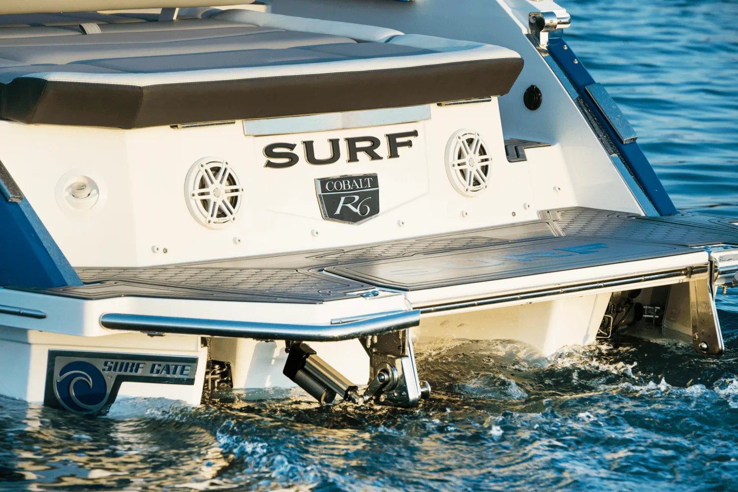 2025 Cobalt R6 Surf Image Thumbnail #12