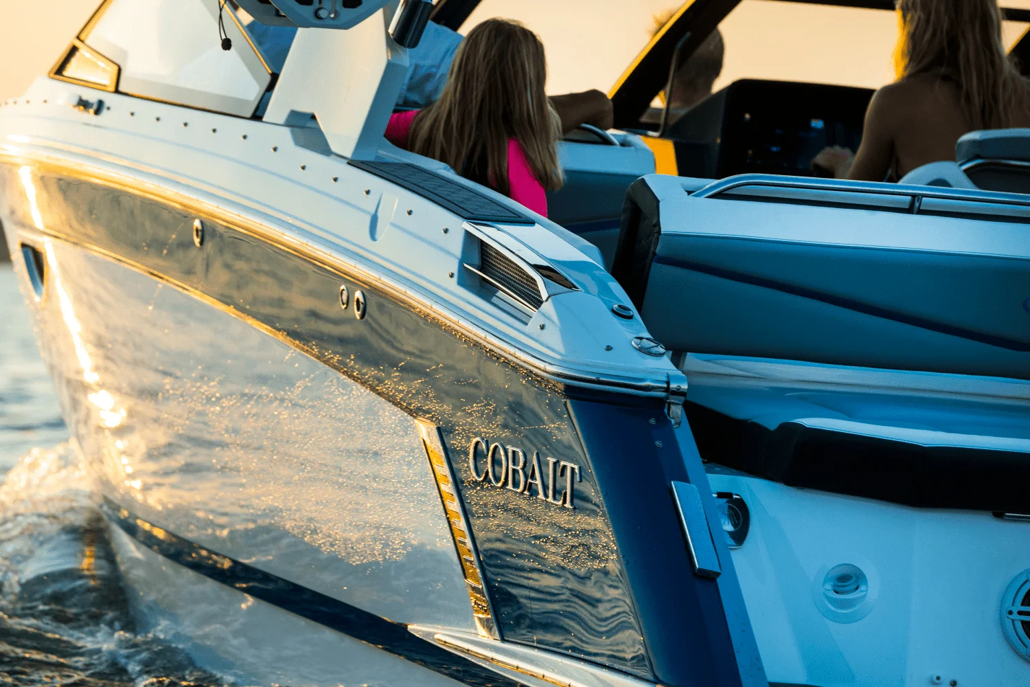 2026 Cobalt R6 Surf Image Thumbnail #6