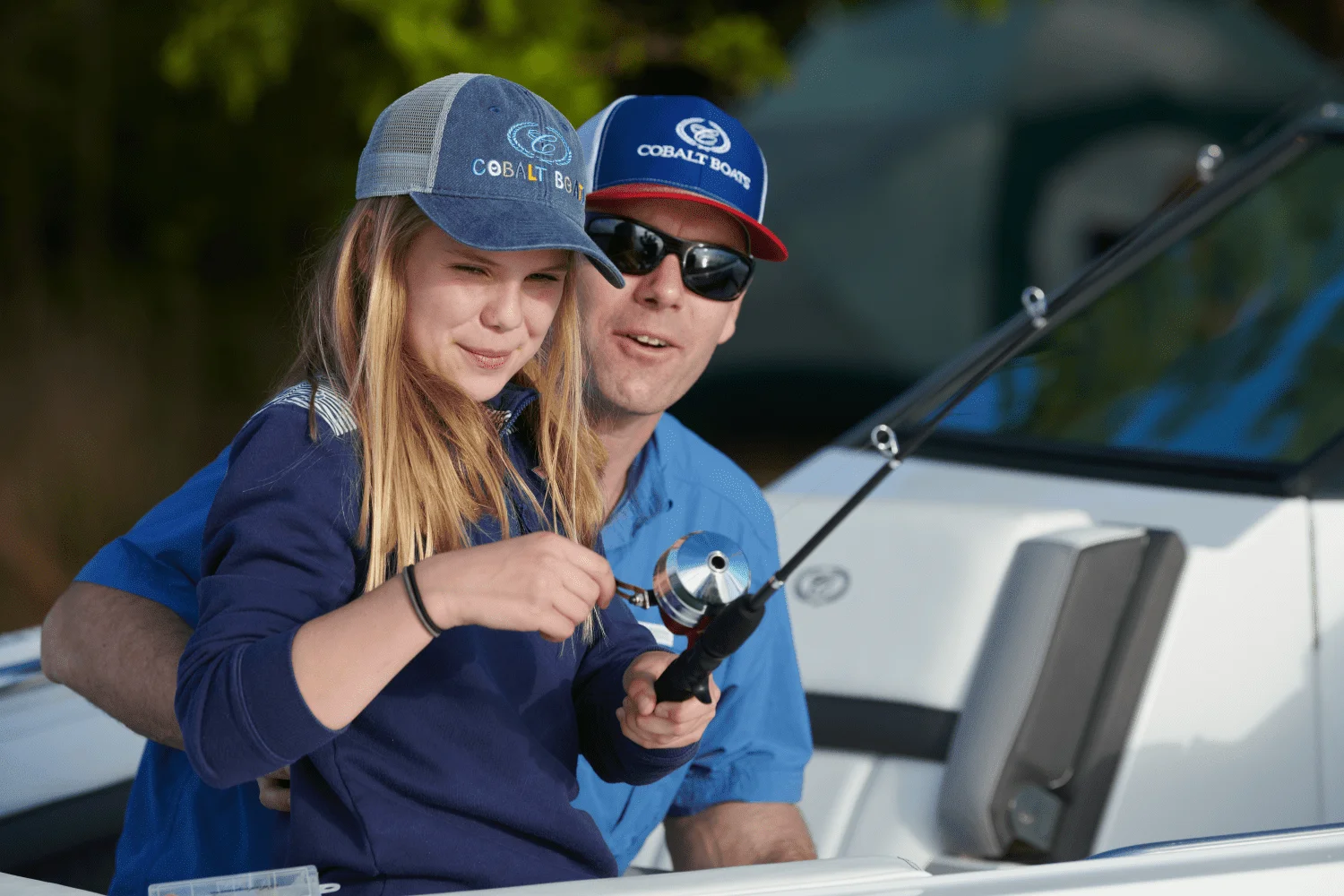 2026 Cobalt R6 Outboard Image Thumbnail #21