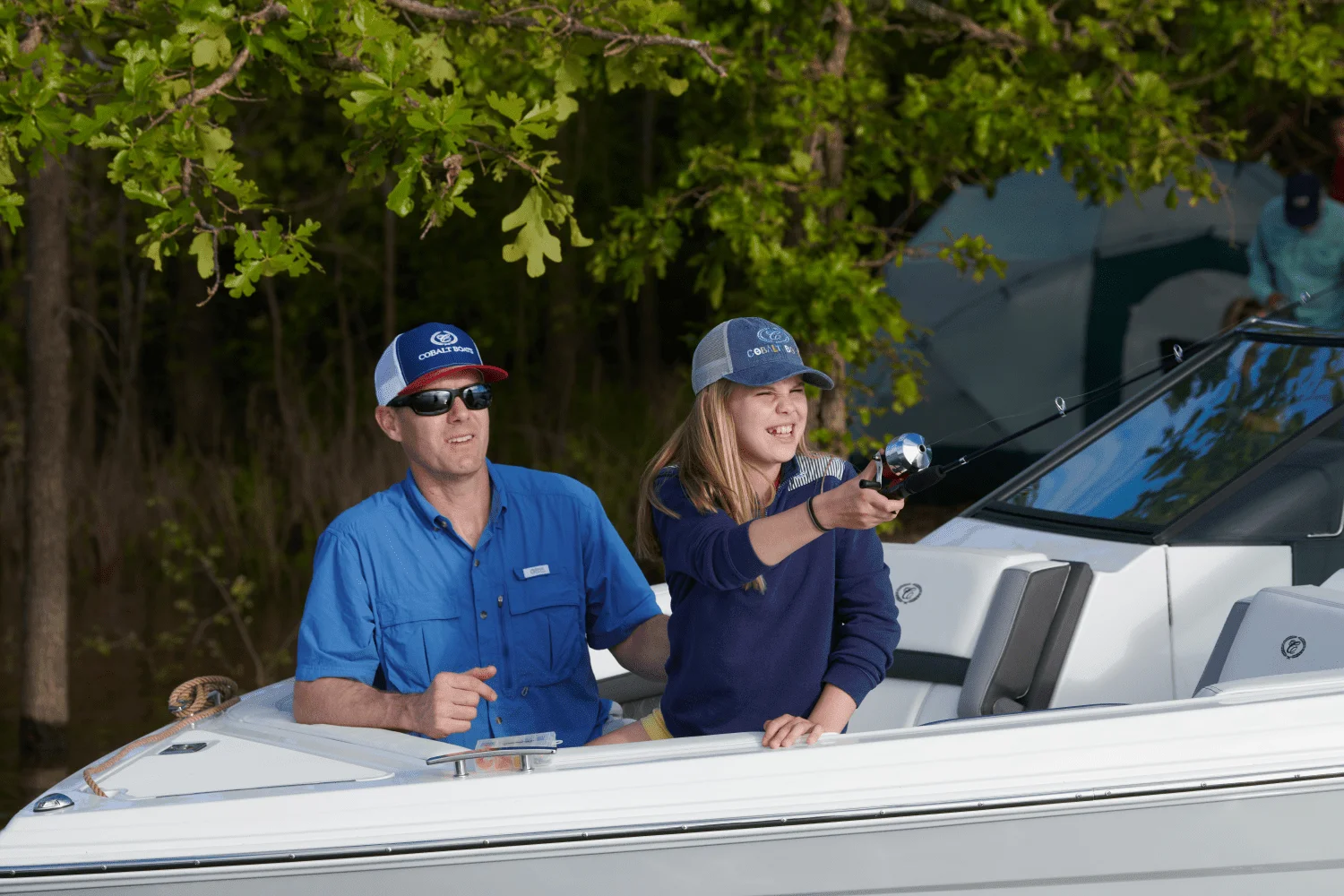 2026 Cobalt R6 Outboard Image Thumbnail #20